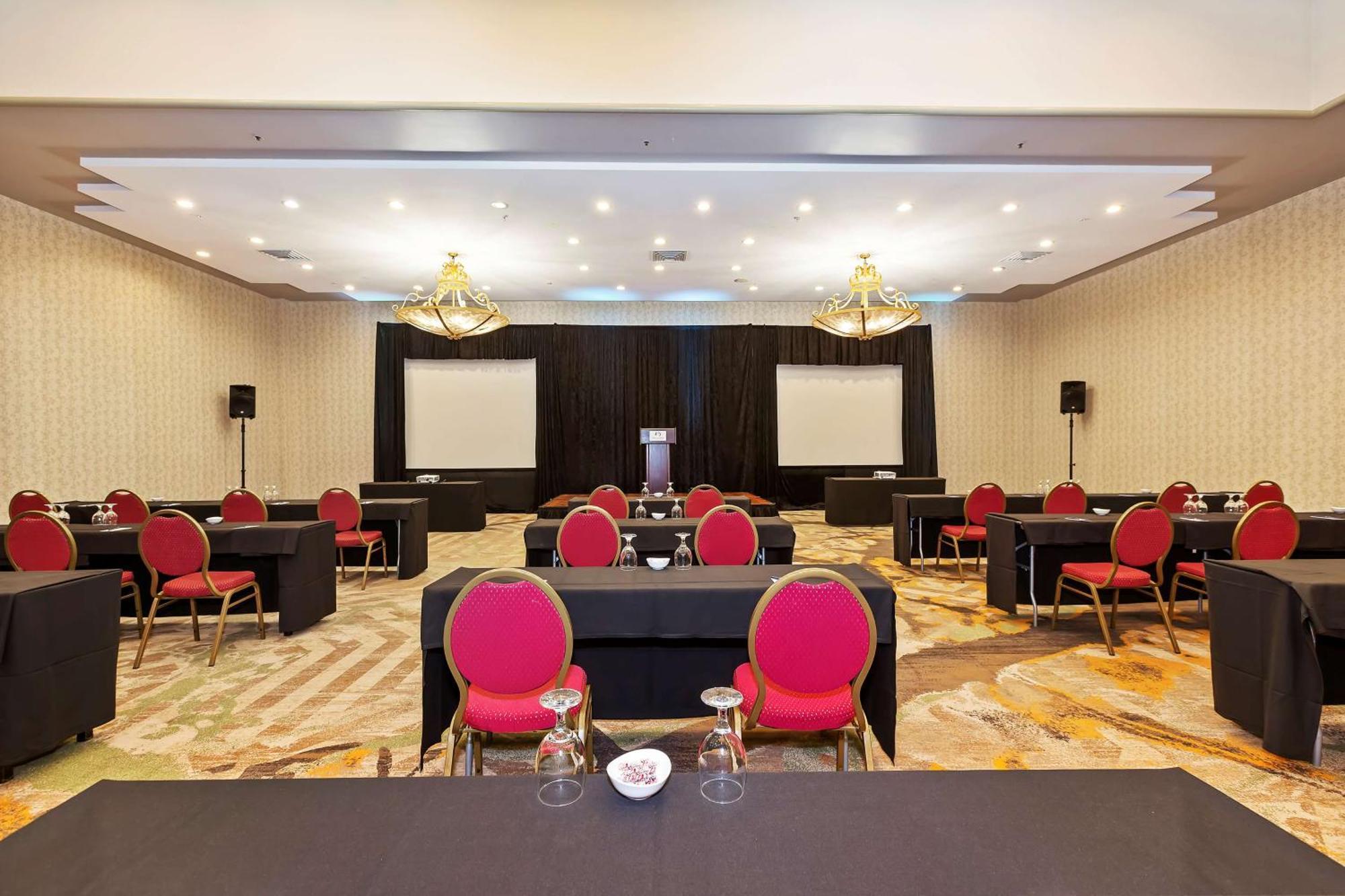 Hotel Doubletree By Hilton Whittier Zewnętrze zdjęcie
