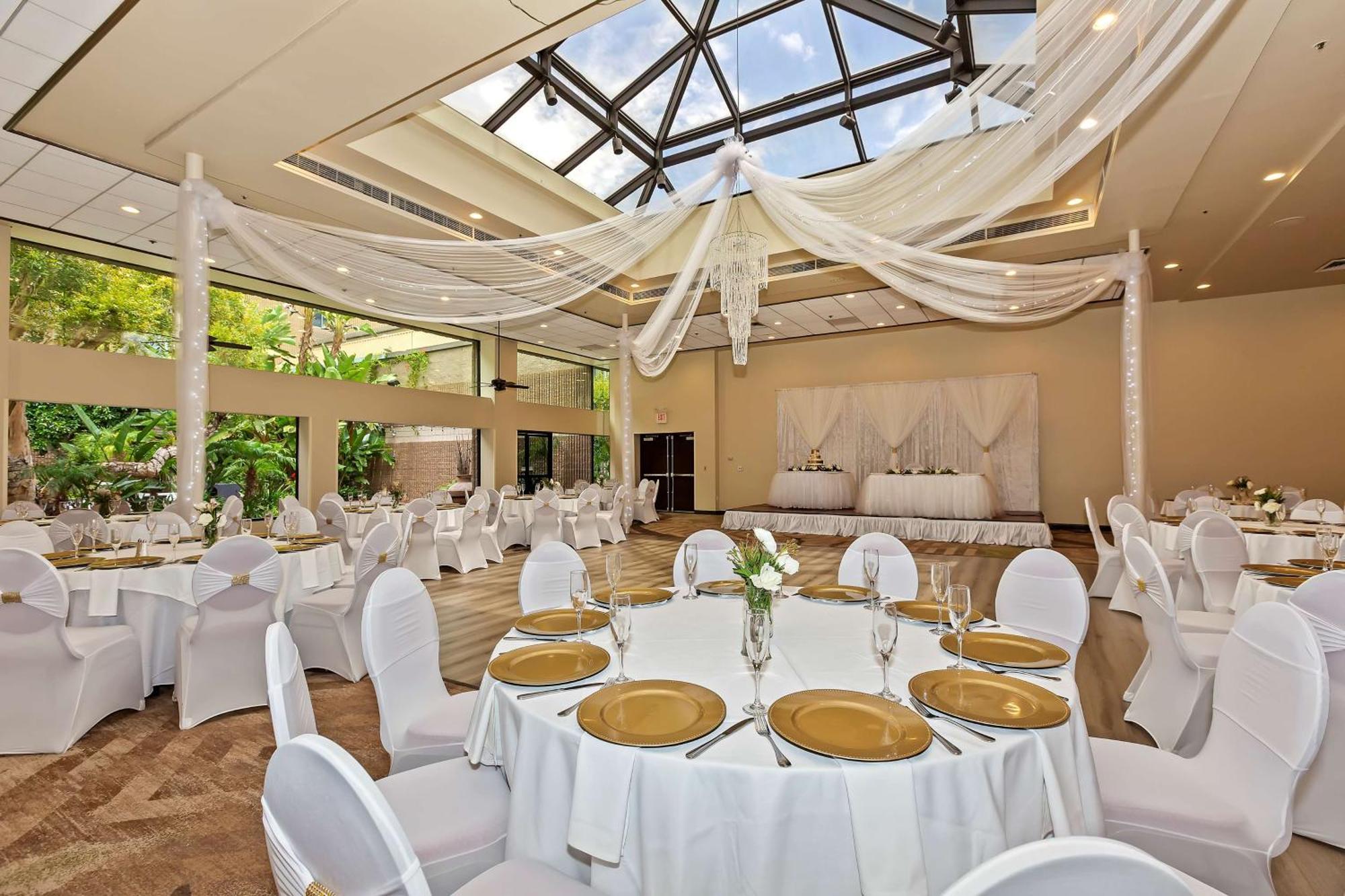 Hotel Doubletree By Hilton Whittier Zewnętrze zdjęcie
