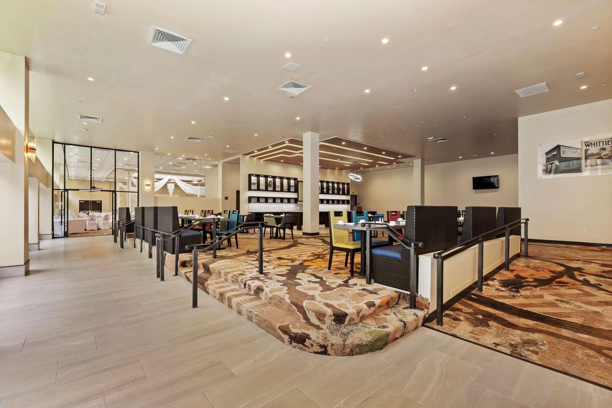 Hotel Doubletree By Hilton Whittier Zewnętrze zdjęcie